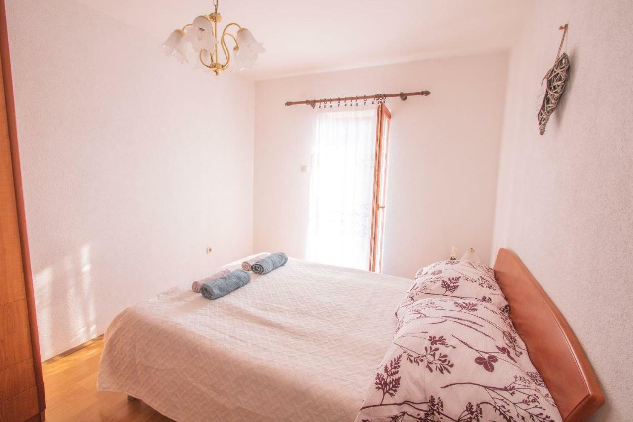 Apartment Kristian *